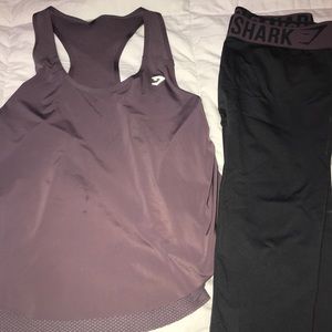 (SOLD) Gymshark fit leggings & Aptitude crop top!